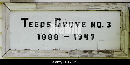 Miles, Iowa, USA. 19th May, 2016. Heidi Lippens fourth-grade class spent the day at the old Teeds Grove No. 3 School at the Threshing Grounds in Miles, Iowa Thursday, May 19, 2016. Credit:  Kevin E. Schmidt/Quad-City Times/ZUMA Wire/Alamy Live News Stock Photo