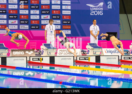 Aquatics Centre, London, UK, 21st May 2016. European Swimming Championships. Men's 50m breaststroke final.  The two British swimmers, Peaty and Murdoch are off to a good start. British favourite Adam Peaty wins the gold medal in 26.66, with 2nd British swimmer Ross Murdoch taking Bronze in 27.31, whilst silver goes to Slovenian Peter John Stevens in 27.09. Credit:  Imageplotter News and Sports/Alamy Live News Stock Photo