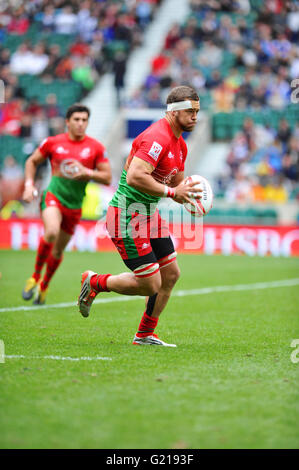 London, UK. 21st May, 2016. Joao Lino (POR) running with the ball during their pool match against Scotland, HSBC World Rugby Sevens Series, Twickenham Stadium, London, UK. Scotland went on to win the match by 29-12. Credit:  Michael Preston/Alamy Live News Stock Photo
