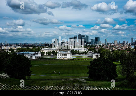 London, UK. 22nd May, 2016. View of Canary Wharf and The Queen's House from the Royal Observatory, Greenwich. Heavy rain and thunder expected this evening for  London and the South East England.  Credit:  claire doherty/Alamy Live News Stock Photo