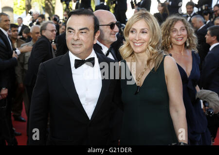 Carlos Ghosn with wife Rita attending the 'The Last Face' premiere during the 69th Cannes Film Festival at the Palais des Festivals in Cannes on May 20, 2016 | usage worldwide Stock Photo