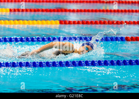 Aquatics Centre, London, UK, 22nd May 2016. European Swimming Championships. Women's 400 freestyle final. British swimmer Jazmin Carlin during the race. She goes on to win silver in 4:04.85. Gold goes to Hungarian favourite Boglarka Kapas in 4:03.47 and bronze to Spanish swimmer Mireia Belmonte Garcia. Credit:  Imageplotter News and Sports/Alamy Live News Stock Photo