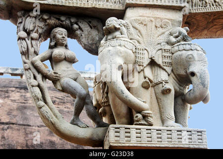 North gateway front pillar top carving at Stupa in Sanchi, near Bhopal, Madhya Pradesh, India, Asia Stock Photo