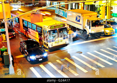 Traffic, 60th Street and 2nd Avenue, Midtown Manhattan, New York City, New York, USA Stock Photo