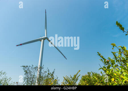 Wind Turbine on Lamma Island, Hong Kong, operated by Lamma Winds Stock Photo