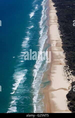 Aerial view 75 Mile Beach Road, official Highway, UNESCO World Heritage Site, Fraser Island, Great Sandy National Park