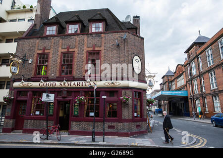 Good Samaritan pub public house, Turner Street, Whitechapel, London, UK ...