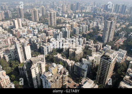 INDIA Mumbai , appartments building and skyscraper in surburban Andheri East, Lokhandwala / INDIEN Mumbai , Appartment Hochhaus Komplex in Andheri East Stock Photo