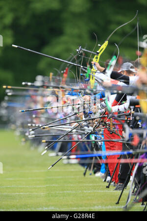 Archers practice during the European Archery Championships 2016 qualifying, at Nottingham University Campus. PRESS ASSOCIATION Photo. Picture date: Thursday May 26, 2016. See PA story ARCHERY Nottingham. Photo credit should read: Tim Goode/PA Wire. EDITORIAL USE ONLY, NO COMMERCIAL USE WITHOUT PRIOR PERMISSION, PLEASE CONTACT PA IMAGES FOR FURTHER INFO: Tel: +44 (0) 115 8447447. Stock Photo