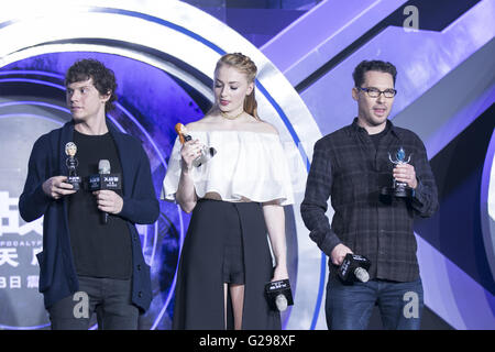 Beijing, China. 19th May, 2016. Bryan Singer, Evan Peters and Sophie Turner promote for X-Men: Apocalypse in Beijing, China on 19th May, 2016. © TopPhoto/Alamy Live News Stock Photo