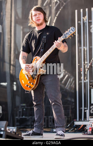 Guitarist lee malia hi-res stock photography and images - Alamy
