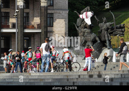 May 26, 2016 - Cyclists of Belarus national team, who came to Ukraine participate the international RACE HORIZON PARK competition on Kyiv Day, May 28, sightseeing the monument of Kyiv city founders at Maidan(Independence Square), May 26, 2016. (Credit Image: © Sergii Kharchenko via ZUMA Wire) Stock Photo