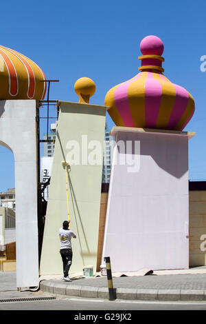 Beirut Lebanon. 27th May 2016.  Islamic decorations in Beirut for the holy month of Ramadan which begins when the first crescent of a new moon is sighted, a month spent by Muslims fasting during the daylight hours from dawn to sunset Credit:  amer ghazzal/Alamy Live News Stock Photo