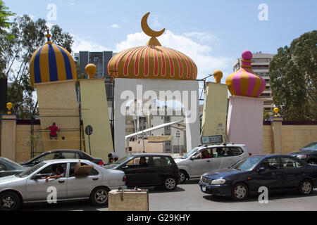 Beirut Lebanon. 27th May 2016. Islamic decorations in Beirut for the holy month of Ramadan which begins when the first crescent of a new moon is sighted, a month spent by Muslims fasting during the daylight hours from dawn to sunset Credit:  amer ghazzal/Alamy Live News Stock Photo