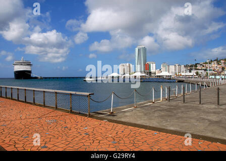 Cruise liner moored, Fort De France, Martinique, Caribbean Stock Photo