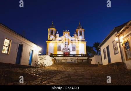 Colonial houses and Matriz de Santo Antonio Church at dusk, Tiradentes, Minas Gerais, Brazil Stock Photo