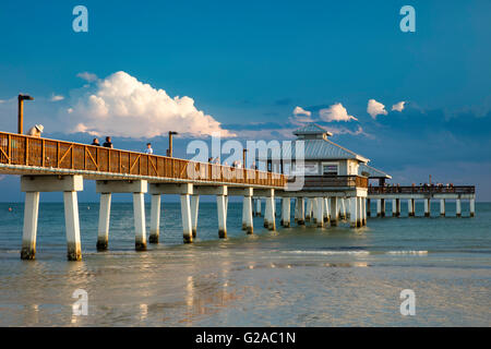 Spring evening at the Ft. Myers Beach Pier, Ft. Myers, Florida, USA Stock Photo