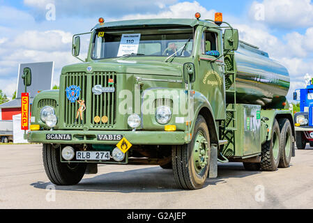 Emmaboda, Sweden - May 14, 2016: Forest and tractor (Skog och traktor) fair. Military green 1963 Scania Vabis LS 76 truck with t Stock Photo