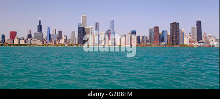 Chicago skyline viewed from Michigan Lake, Illinois, USA Stock Photo