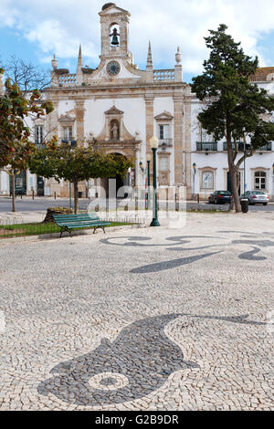 Arco da Vila (The Village Arch), Faro, Algarve, Portugal Stock Photo