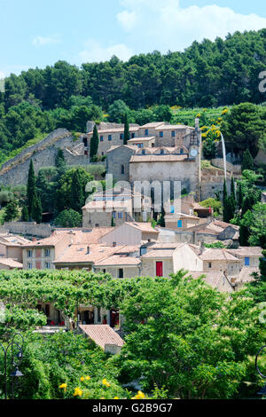 Gigondas village, Vaucluse, Provence Alpes Cote d’Azur region, France Stock Photo