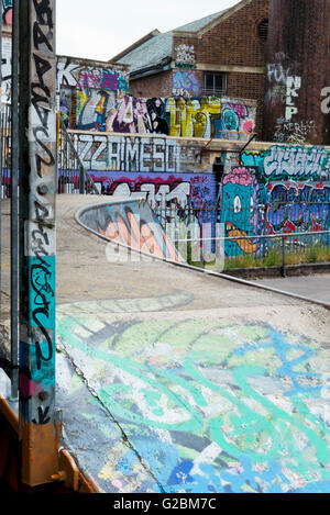 Grafitti at Dean Lane skatepark, Bedminster, Bristol, UK Stock Photo