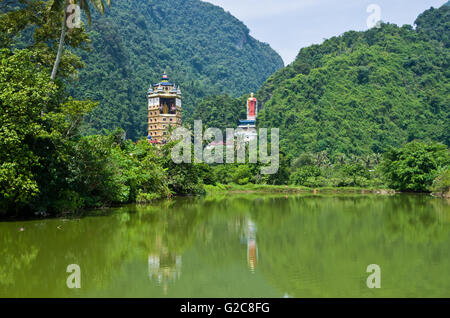 Tambun Tibetian Buddhist Temple, Perak - Tambun Tibetian Temple, also known as Jingang Jing She by the locals, is surrounded by magnificent perimeters Stock Photo