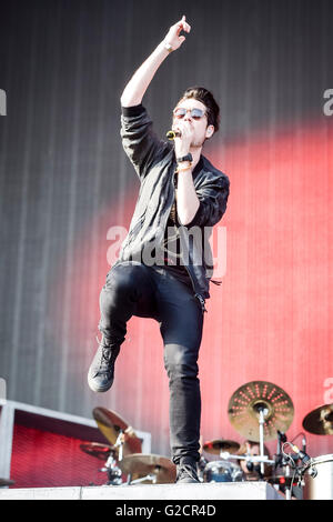 Dan Smith of Bastille performs during the Firefly Music Festival on ...