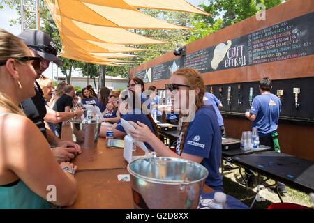 Napa, California, USA. 28th May, 2016. Craft beer being served up at BottleRock Napa Valley music festival at Napa Valley Expo in Napa, California © Daniel DeSlover/ZUMA Wire/Alamy Live News Stock Photo