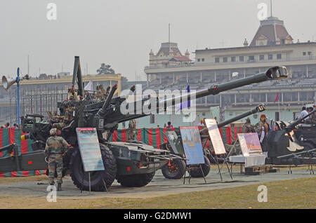 155 mm Bofors Gun, the main artillery gun of the Indian Army, during display on Indian Army Day, Kolkata, West Bengal, India Stock Photo