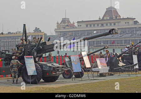 155 mm Bofors Gun, the main artillery gun of the Indian Army, during display on Indian Army Day, Kolkata, West Bengal, India Stock Photo