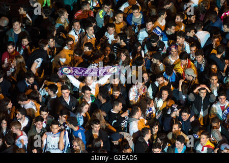 Real Madrid fans celebrating the 11th Champions League title. (Photo by Marcos del Mazo/Pacific Press) Stock Photo