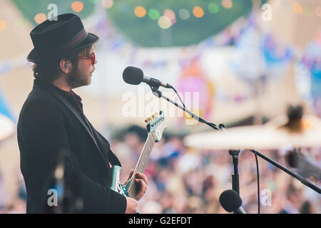 Southampton, Hampshire, UK. 29th May, 2016. Common People festival in Southampton stormed into life with two days of music. Public Enemy, Primal Scream and Ghostpoet were among the highlights before the city's own Craig David capped off the night. Credit:  uknip/Alamy Live News Stock Photo