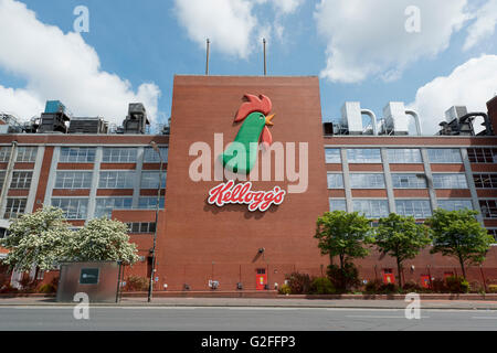 The Kellogg's factory located on Barton Dock Road between the areas of Stretford and Trafford Park in Greater Manchester, UK. Stock Photo