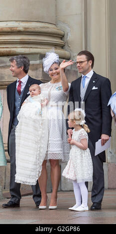 Baby Prince Oscar of Sweden's christening – crown princess Victoria wave Stock Photo