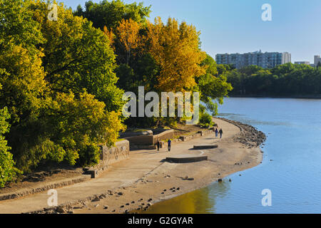 Trail alongside the Assiniboine River at The Forks National Historic ...