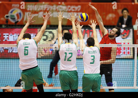 Tokyo Metropolitan Gymnasium, Tokyo, Japan. 31st May, 2016. Hoag Nicholas (CAN), MAY 31, 2016 - Volleyball : Men's Volleyball World Final Qualification for the Rio de Janeiro Olympics 2016 match between Australia 2-3 Canada at Tokyo Metropolitan Gymnasium, Tokyo, Japan. © Shingo Ito/AFLO SPORT/Alamy Live News Stock Photo