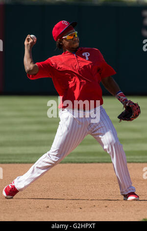 Philadelphia, Pennsylvania, USA. 31st May, 2016. Philadelphia Phillies third baseman Maikel Franco (7) in action during the MLB game between the Washington Nationals and Philadelphia Phillies at Citizens Bank Park in Philadelphia, Pennsylvania. Christopher Szagola/CSM/Alamy Live News Stock Photo