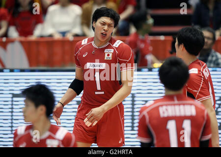 Tokyo Metropolitan Gymnasium, Tokyo, Japan. 31st May, 2016. Kunihiro Shimizu (JPN), MAY 31, 2016 - Volleyball : Men's Volleyball World Final Qualification for the Rio de Janeiro Olympics 2016 match between Japan 0-3 Poland at Tokyo Metropolitan Gymnasium, Tokyo, Japan. © AFLO SPORT/Alamy Live News Stock Photo