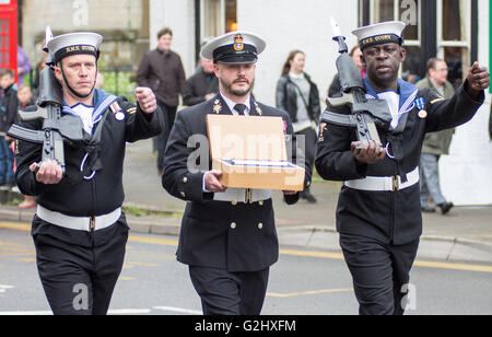 Melton Mowbray June 1st 2016 : Historical military as the ship's company HMS Quorn exercise their right to march through the town street for the first time in 10 years with their colours flying and bayonet’s fixed.   Credit: Clifford Norton/Alamy Live News Stock Photo