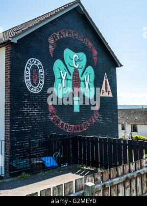 loyalist red hand of ulster murals in the Lower Shankill Road area of ...