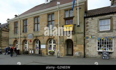 The Library, Helmsley, North Yorkshire, England, UK, showing adjoining properties Stock Photo