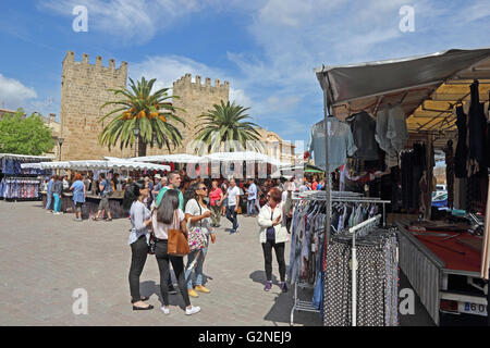 Street market in Old Town of Alcudia, Mallorca Stock Photo