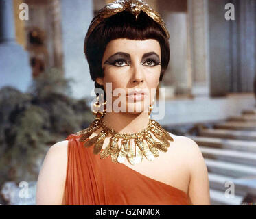 Elizabeth Taylor as Cleopatra; Rex Harrison and Richard Burton, in the 1963 epic drama film directed by Joseph L. Mankiewicz. Stock Photo