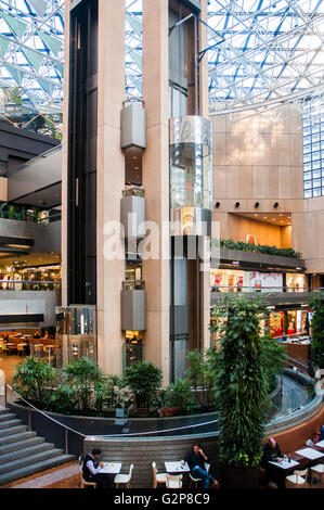 Atrium of the Collins Place complex in Collins Street, Melbourne, designed in part by I. M. Pei Stock Photo
