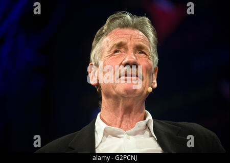 Michael Palin speaking on stage at Hay Festival 2016 Stock Photo