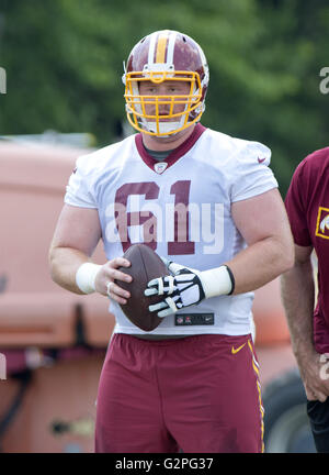 Ashburn, Virginia, USA. 1st June, 2016. Washington Redskins defensive ...