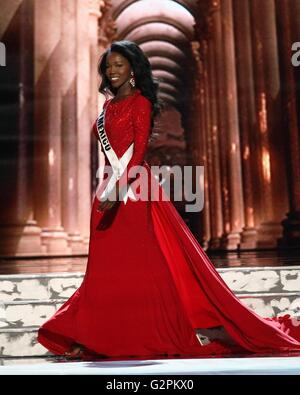 Las Vegas, NV, USA. 1st June, 2016. Miss New Mexico USA, Naomie Germain in attendance for The 2016 MISS USA Preliminary Competition - Part 2, T-Mobile Arena, Las Vegas, NV June 1, 2016. Credit:  James Atoa/Everett Collection/Alamy Live News Stock Photo