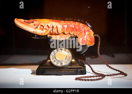 Edinburgh, UK. 2nd June 2016. Press view at the Scottish National Gallery of Modern Art (Modern One). Surreal Landscape exhibition.  Pictured Salvador Dali Lobster Telephone 1938. Pako Mera/Alamy Live News. Stock Photo