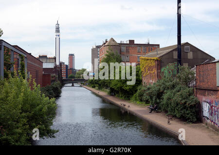 The Birmingham and Fazeley Canal from New Town Row, Gun Quarter, Birmingham, UK Stock Photo